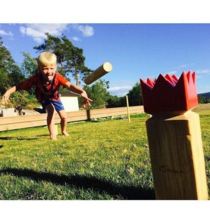 Utendørs moro med kubb